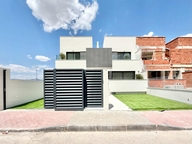 items-14500-1195323.jpg