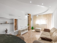 items-15829-1221074.jpg