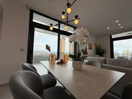 items-16114-1216429.jpg