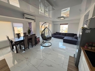 items-18063-1322334.jpg